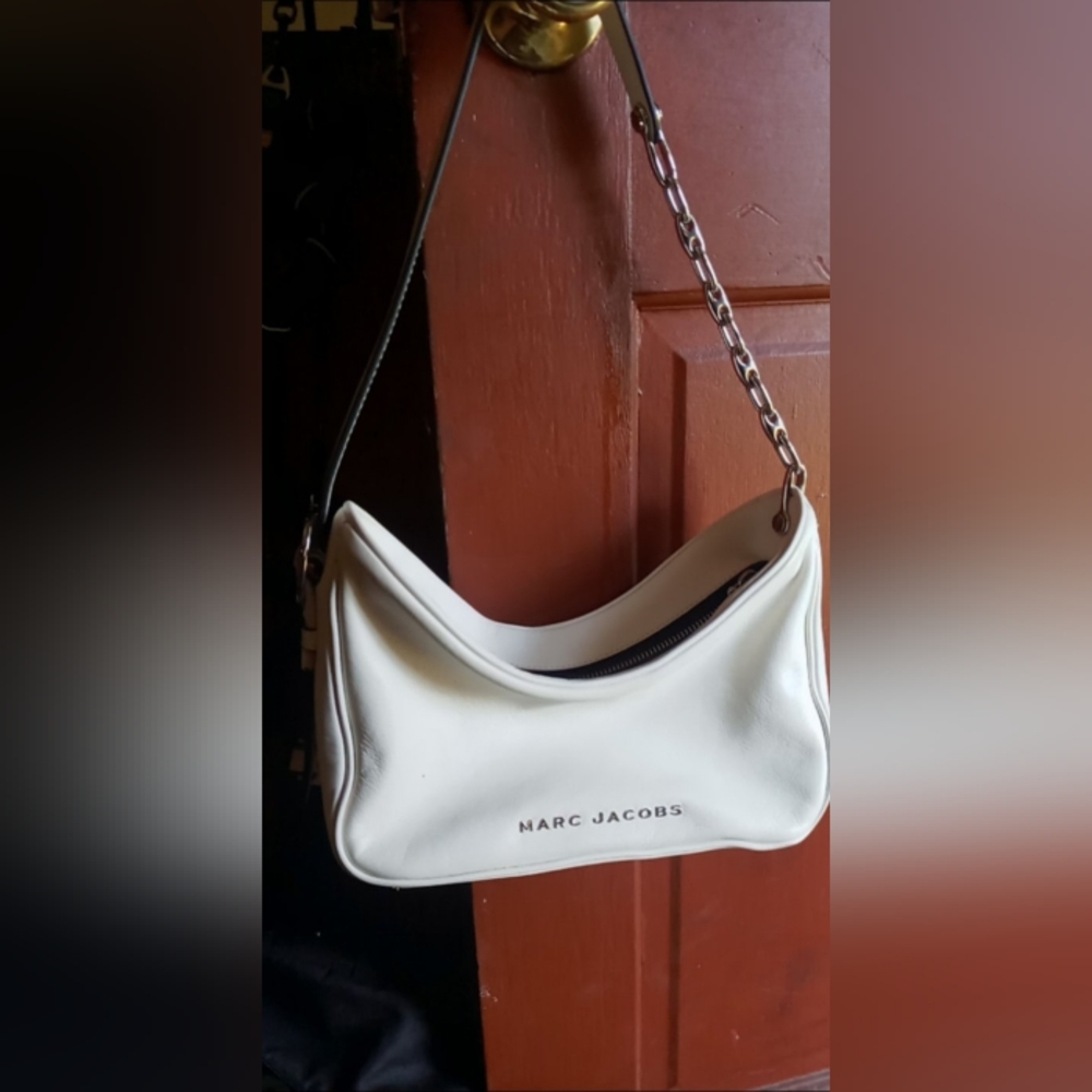 Pristine Condition Marc Jacobs. Small White Leather Small Shoulder Bag
